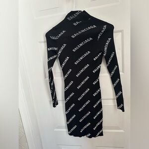 Elegant Balenciaga Black and White Long Sleeve Dress